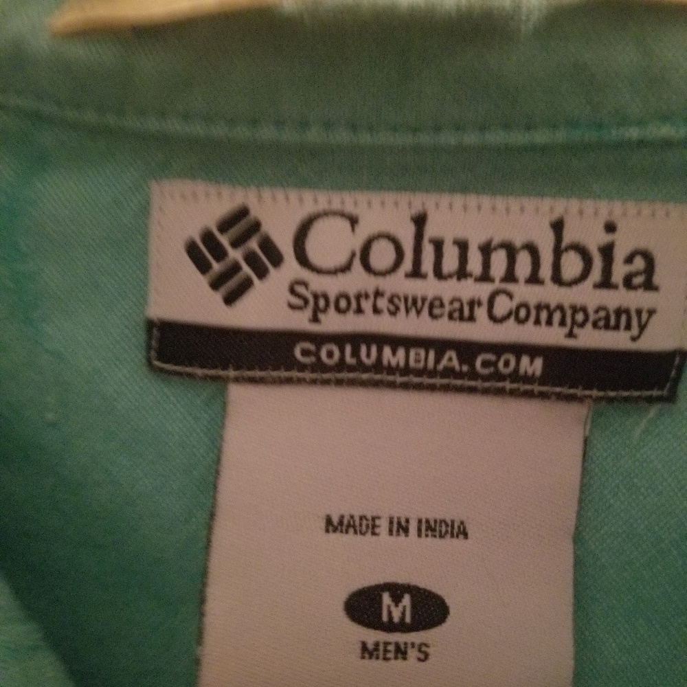 Mens Columbia shirt sleeve